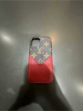 Louis Vuitton Brown Monogram and Red Two-Tone Phone Case